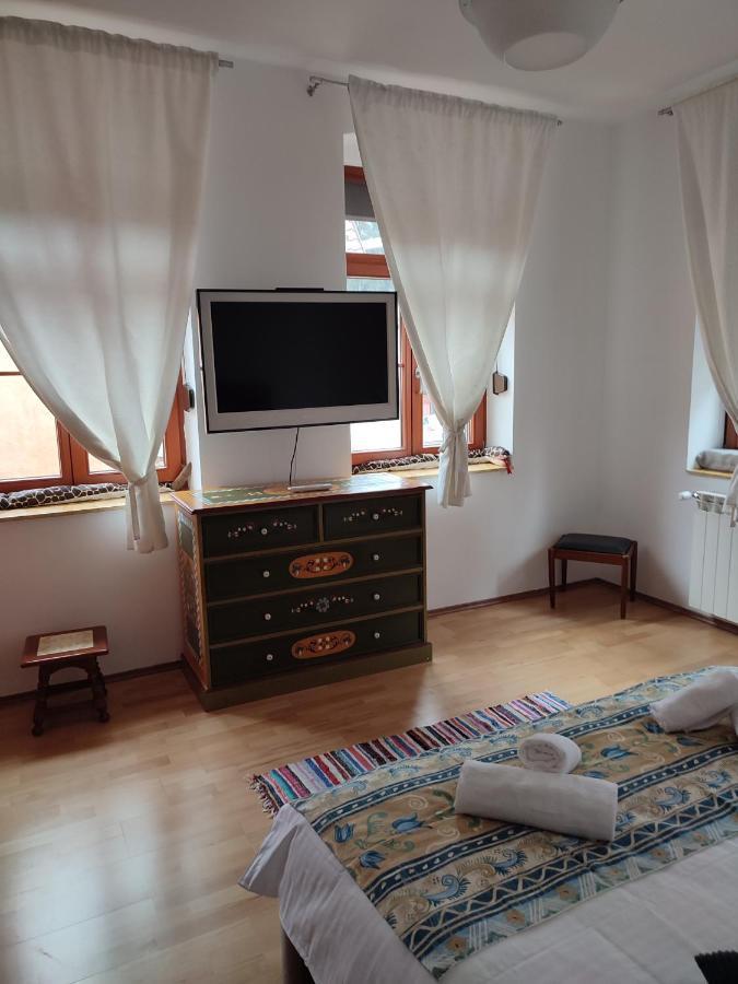Retro House Mountain View Villa Braşov Dış mekan fotoğraf